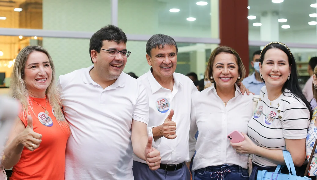 Pré-candidatos com lideranças