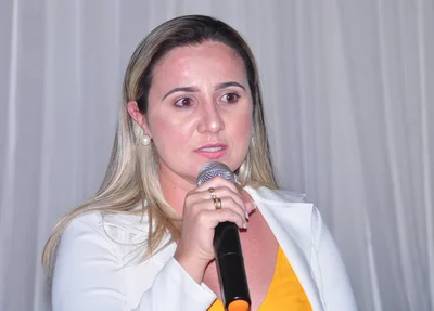 Prefeita Gabriela Coelho
