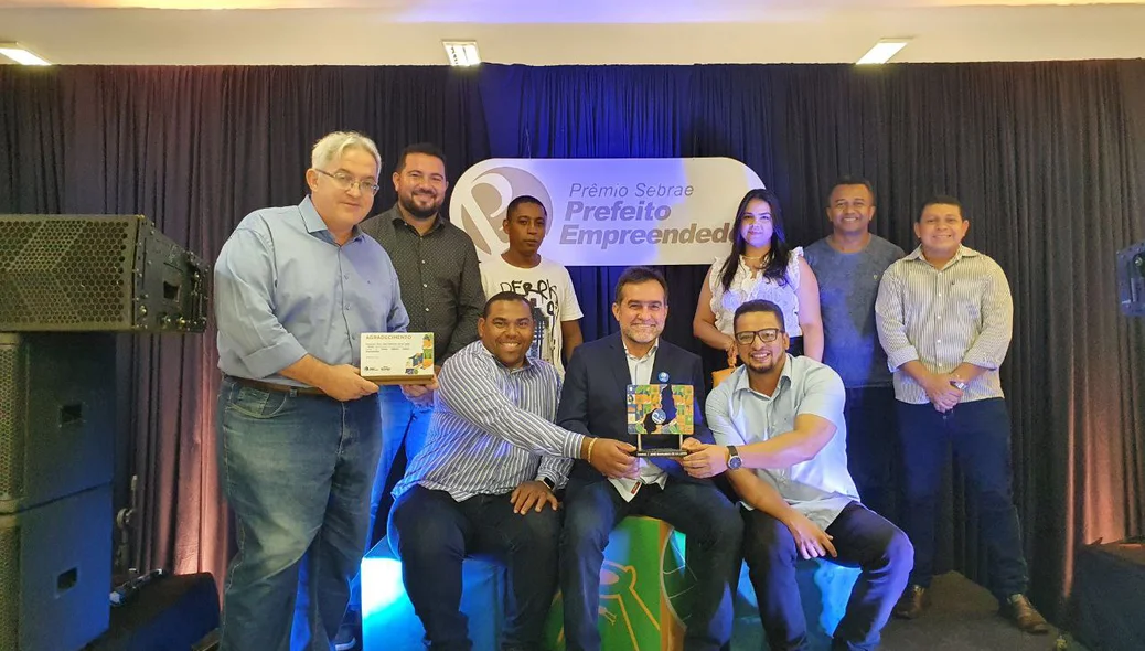 Prefeito Zé Raimundo foi agraciado com premiação
