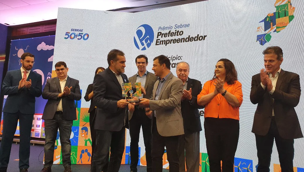 Prefeito Zé Raimundo foi um dos ganhadores