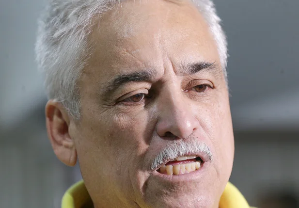 Robert Rios Magalhães