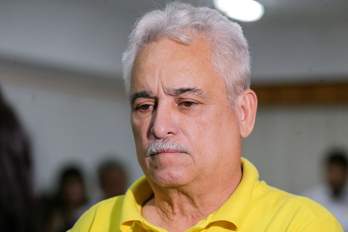 Robert Rios