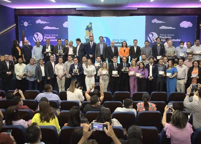 Sebrae entrega Prêmio Prefeito Empreendedor