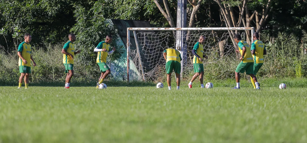 Treino do Altos