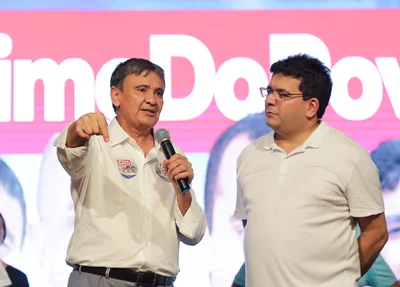Wellington Dias ao lado de Rafael Fonteles