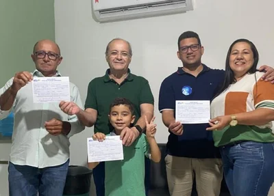 Agapito Coelho e Leda Oliveira declaram apoio a Sílvio Mendes