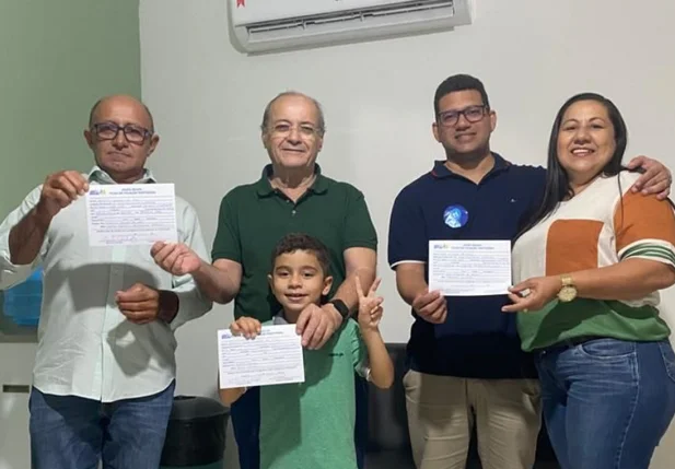 Agapito Coelho e Leda Oliveira declaram apoio a Sílvio Mendes