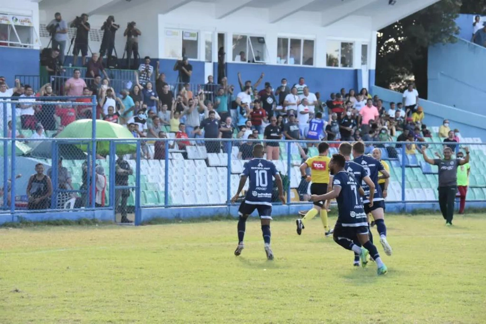Altos e Campinense pela Série C