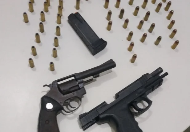Armas de fogo apreendidas pela Depre