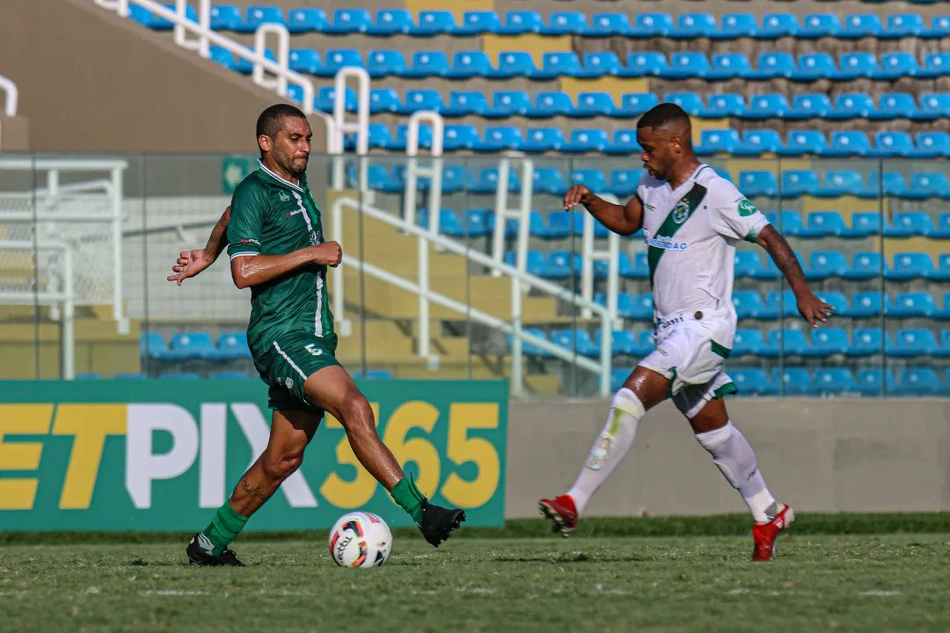 As equipes se enfrentaram no estádio Presidente Vargas, em Fortaleza
