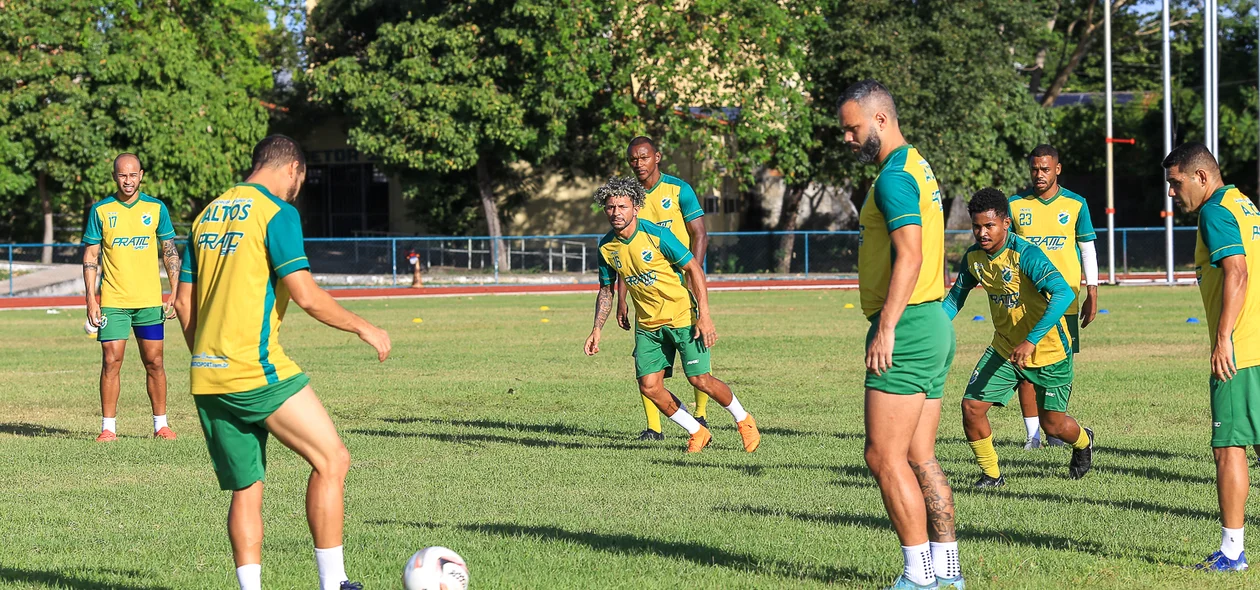 Atletas em treinamento