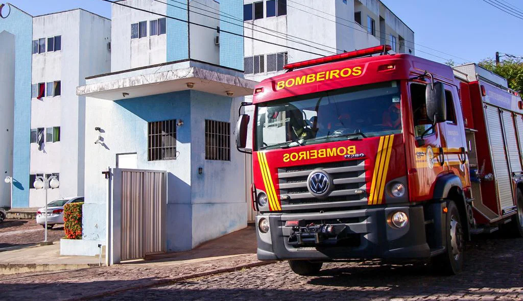Bombeiros foram acionados
