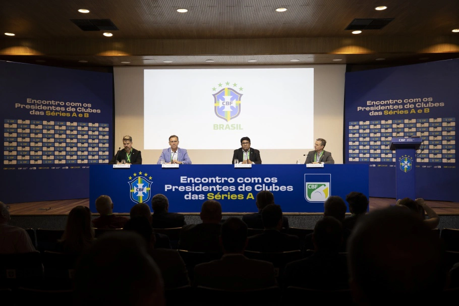 CBF recebe presidentes dos clubes das Séries A e B para debater arbitragem