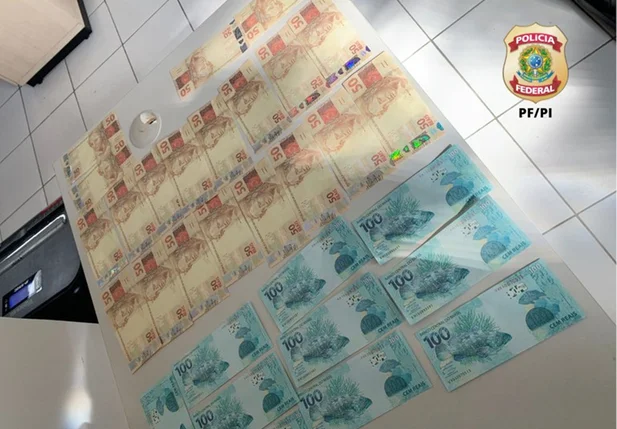 Cédulas falsas apreendidas em Parnaíba
