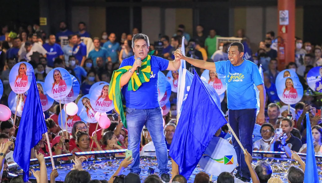 Ciro Nogueira e Joel Rodrigues juntos no palanque da Oposição