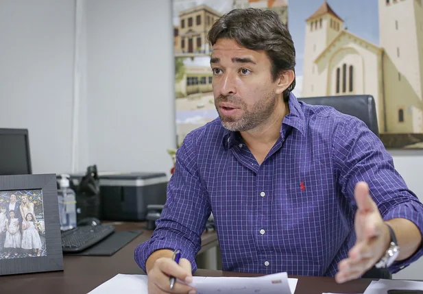 Deputado estadual Marden Menezes