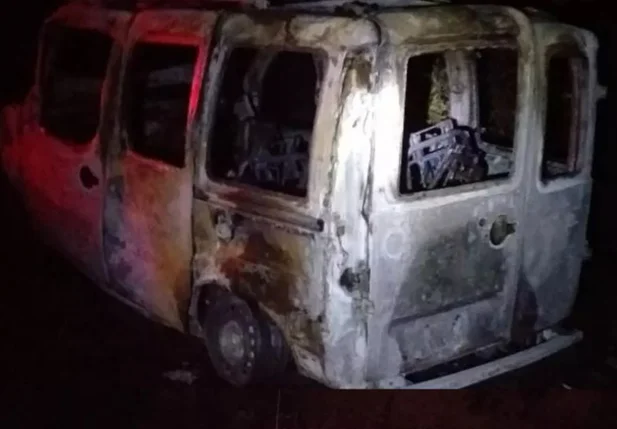 Doblo pegou fogo