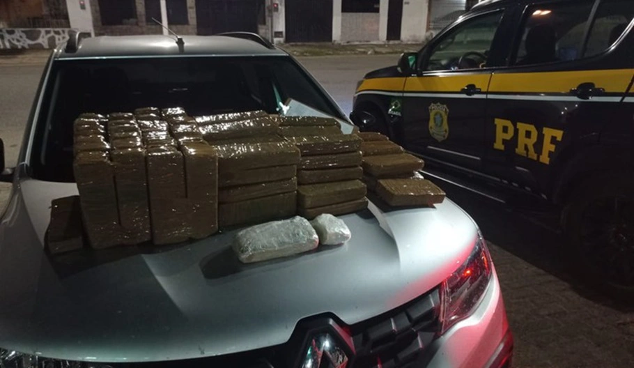 Drogas apreendidas na abordagem