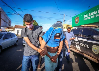 Dupla foi conduzida para a Central de Flagrantes de Teresina