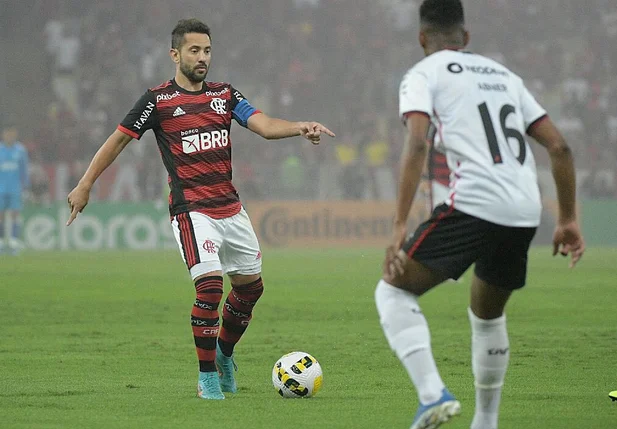 Flamengo e Athletico-PR pela Copa do Brasil