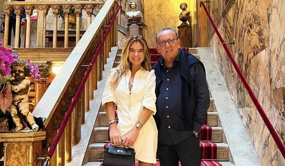 Galvão Bueno e esposa