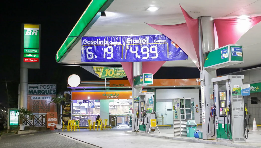Gasolina a R$ 6,19 em posto no Marques em Teresina
