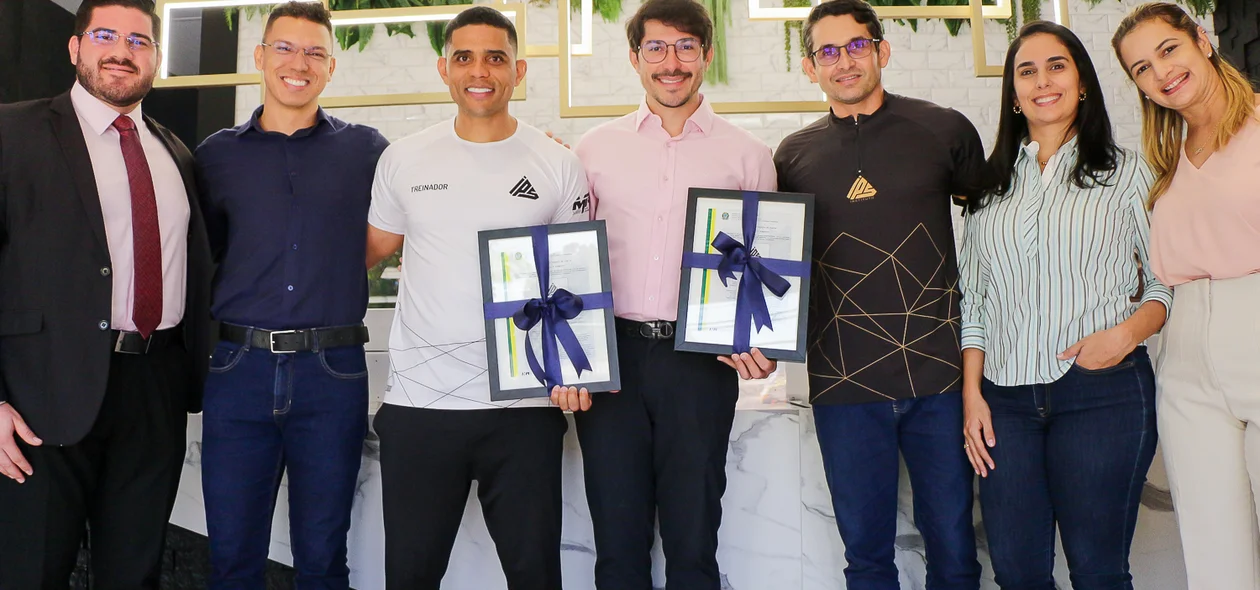 Instituto Perfomance e Saúde comemora certificado do registro de sua marca