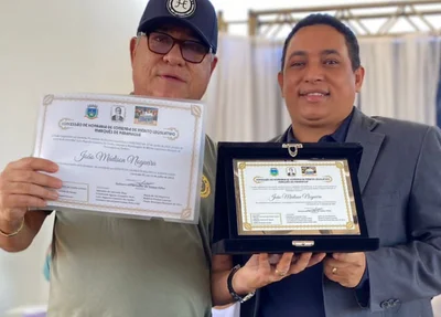 João Mádison homenageado em Corrente