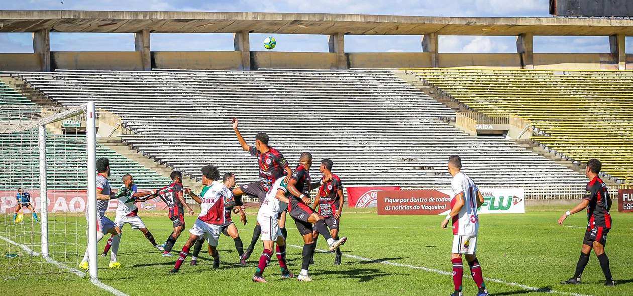 Jogada perigosa a favor do Fluminense