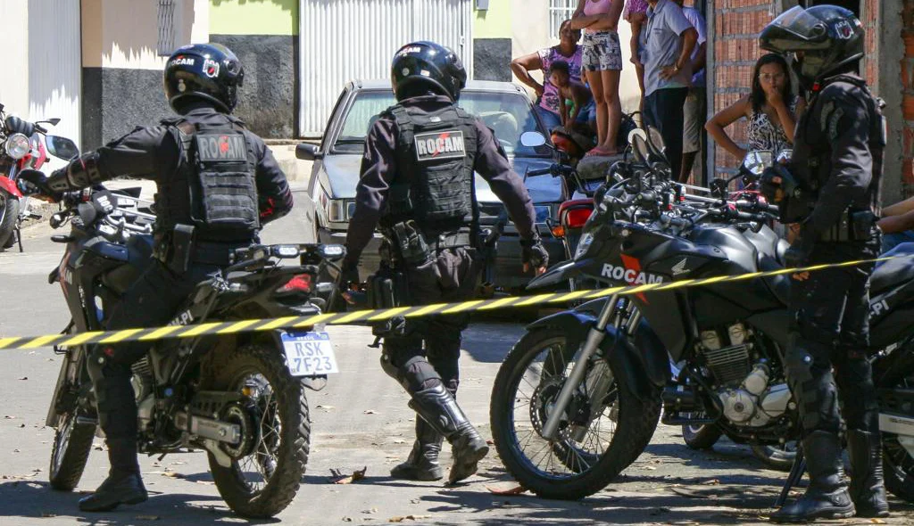 Jovem é executado na frente da namorada na zona norte de Teresina