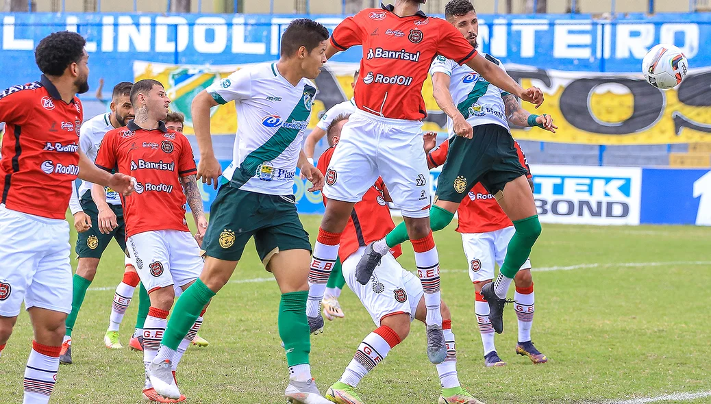 Lance que originou o gol