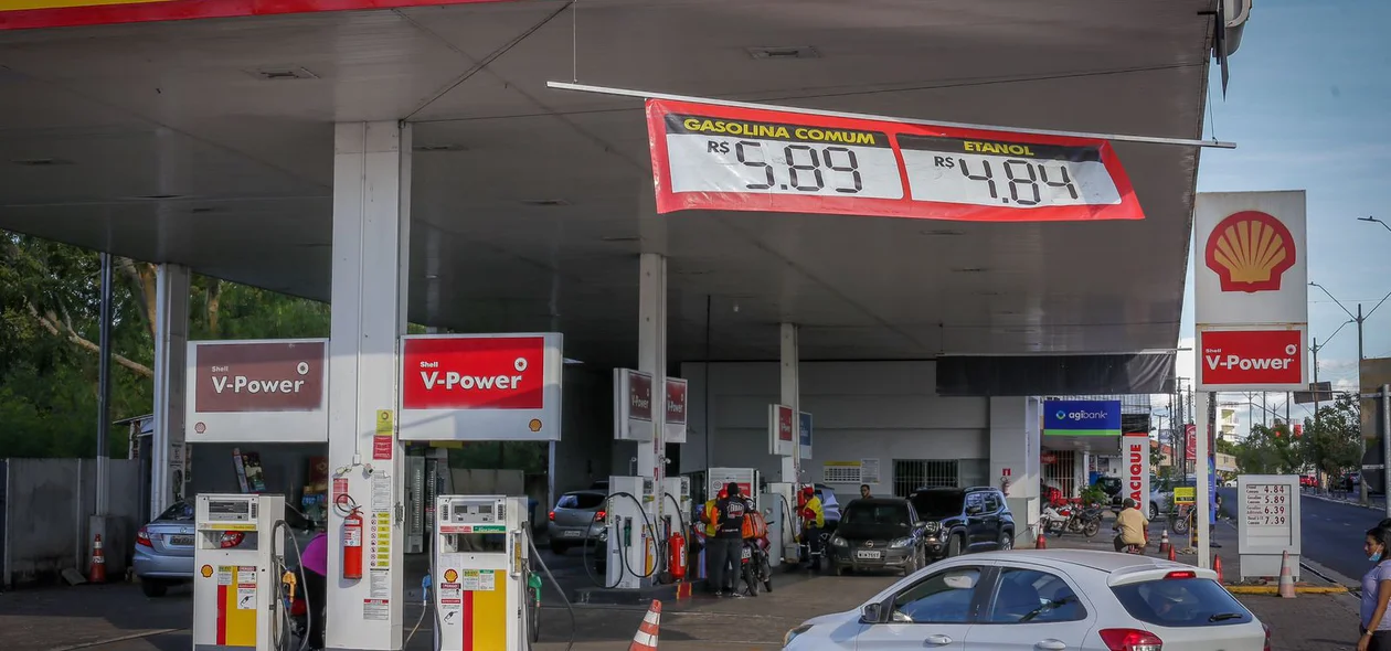 Menor preço da gasolina em Teresina após a redução do ICMS