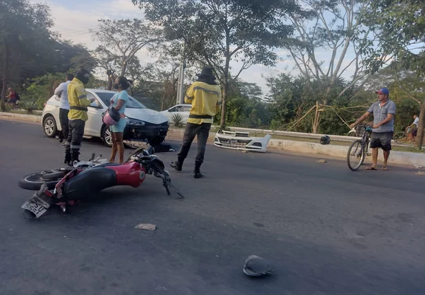Motociclista fica ferido após acidente na Avenida Piauí em Timon
