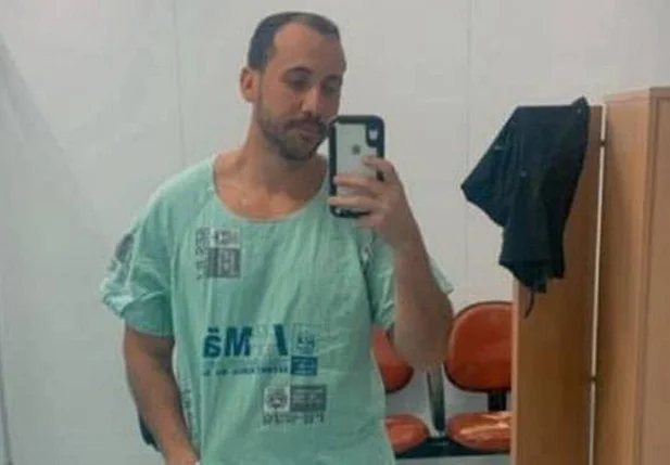 O anestesista Giovanni Quintella Bezerra foi flagrado colocando o pênis na boca de uma paciente dopada na hora do parto.