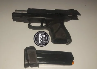 Pistola apreendida pela Força Tarefa