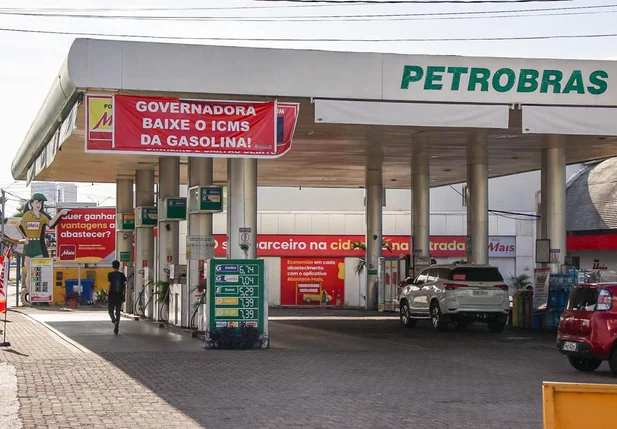 Posto de combustível ainda não aplicou a redução do ICMS