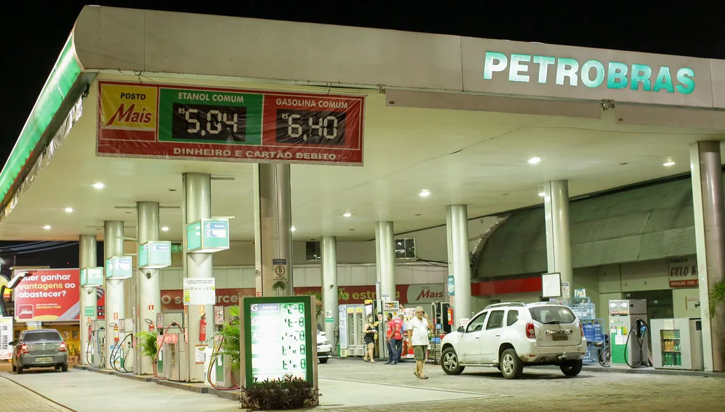 Posto Petrobras na Avenida João XXIII