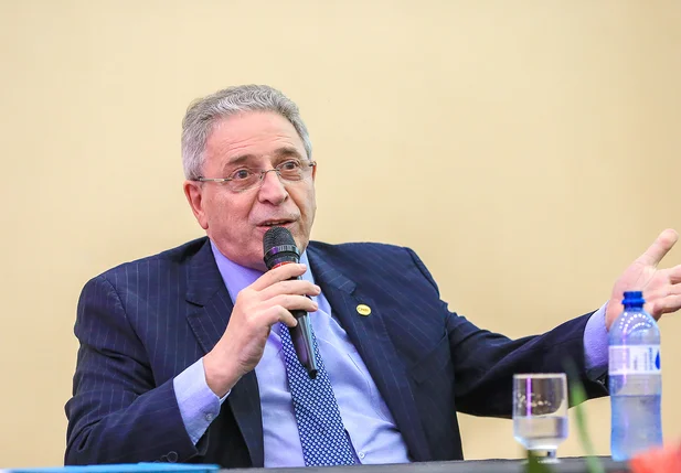 Presidente da Confederação Nacional de Notários e Registradores (CNR), Rogério Portugal Bacellar