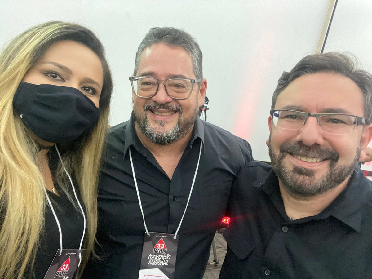 Ravenna Castro e Ajosé em convenção nacional