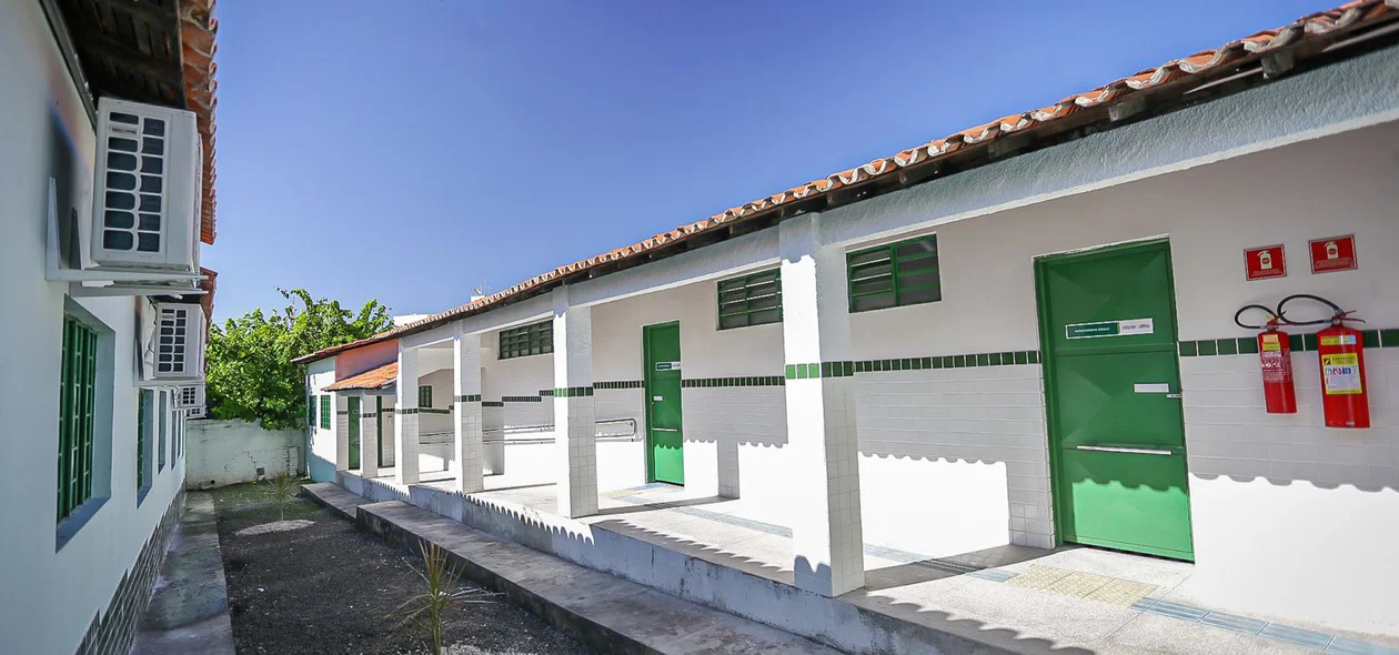 Regina Sousa inaugura reforma de Centro para Pessoas com Deficiência