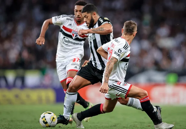 São Paulo e Atlético-MG pela Série A