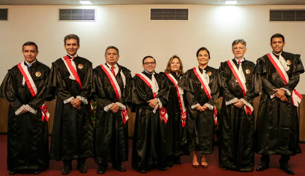 Téssio Torres é empossado desembargador do TRT-PI