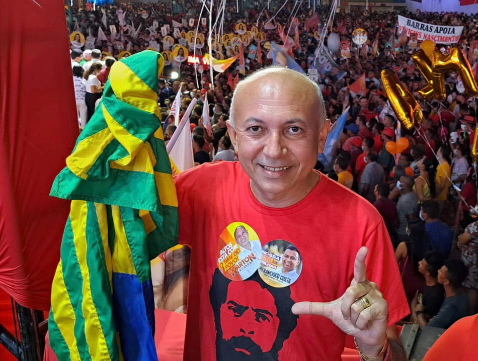 Warton Lacerda oficializa candidatura a deputado estadual