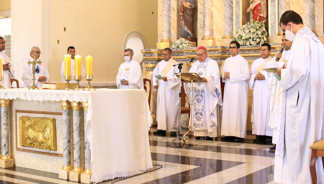 A missa marca a primeira cerimônia do aniversário de Teresina