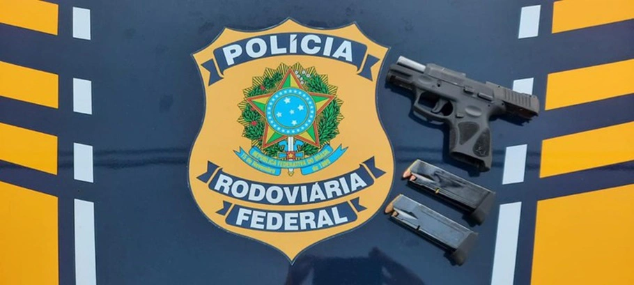 Arma de fogo apreendida pela PRF