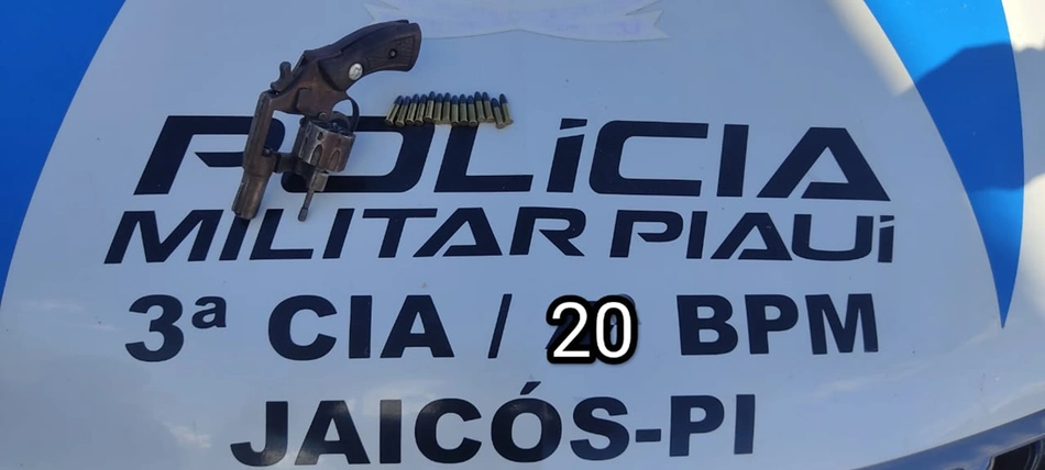 Arma e munições apreendidas em Jaicós