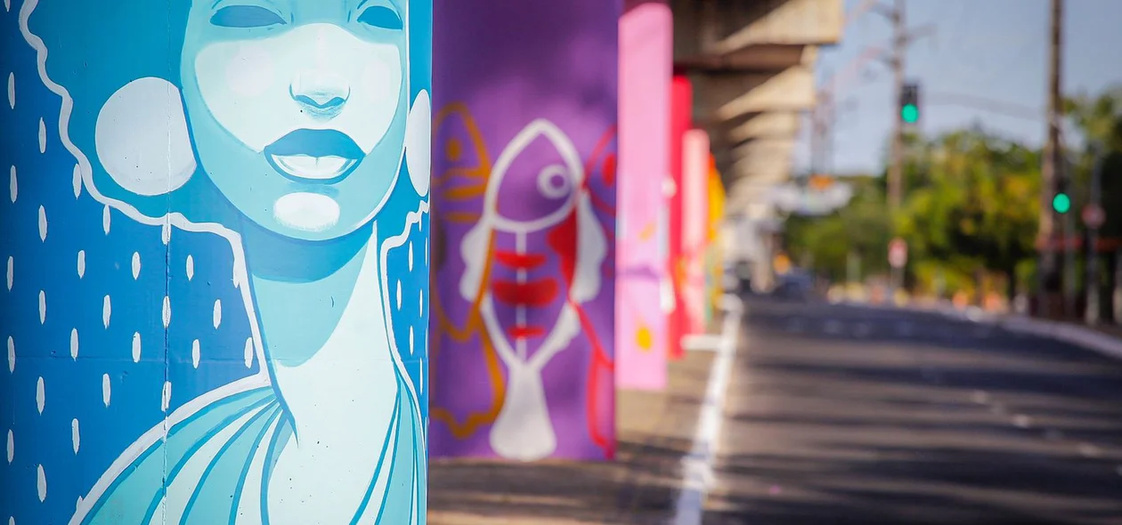 Artes ornamentando a famosa avenida da capital piauiense