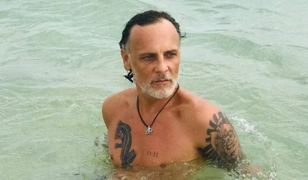 Ator Gustavo Novaes