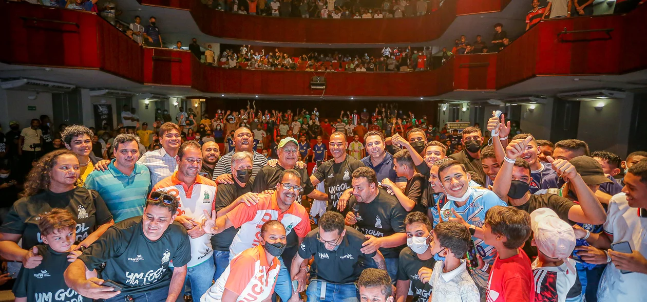 Autoridades presentes no evento
