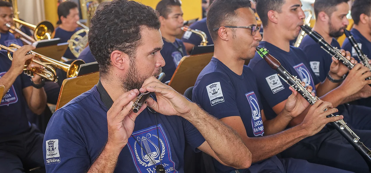 Banda 16 de agosto se apresentou no evento